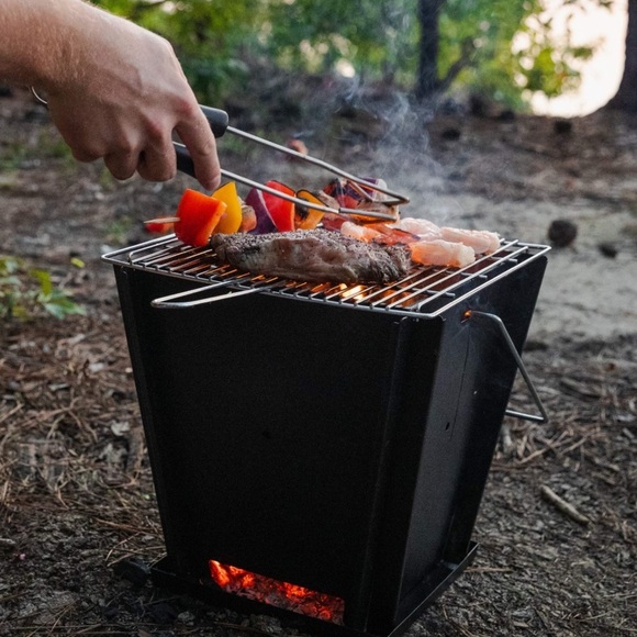 groovebox Other - NIB Groovebox Portable Grill